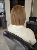 ハイトーンぱつっとボブ
