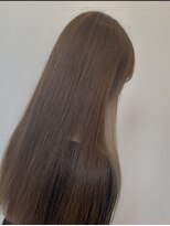 アルブル ヘアー デザイン(arbre hair design)&nbsp;インナーカラーとも相性抜群！！ベージュカラー