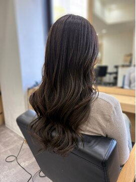 カッコ(kakko) レイヤー　×    ベージュ