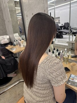 Ribbon Straight×艶感美容液care【表参道/縮毛矯正】