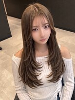 ユウキカガヤキ(YUUKI KAGAYAKI)&nbsp;姫路 レイヤーカット ロング　ハッシュカット