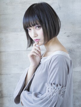 ソワリー 栄(THOiRY) 小顔カットが得意なスタイリストby坂元