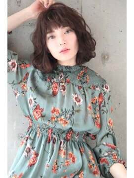 ヘアーアンドメイク ファット(Hair&Make PHAT) パールグレージュナチュラルウェーブボブ20代30代40代