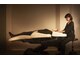 ステラプレミアム(Steller PREMIUM)の写真/[フルフラットの夢シャンプー台完備]ベッドで寝てるかの様なリラックス空間…極上のサロンタイムをあなたへ