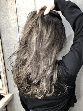 ロダット 横浜(LODAT by little) パールベージュ×ハイライト【LODAT横浜】