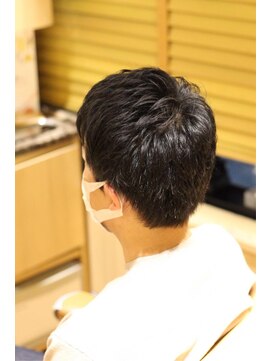 ヘアーモードキクチ 日本橋三越前店 ショート無造作