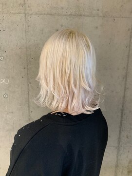 パルタージュ大宮イースト (PaRtage 大宮 East) 憧れのホワイトブロンド【大宮駅/髪質改善/イルミナカラー】