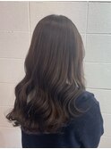 アッシュカラー透明感カラーゆるふわロング艶髪20代30代