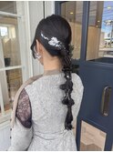 編み下ろしヘアアレンジ