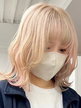 ウィコ 新宿(WICO) ホワイトベージュ×ポイントカラー 新宿駅/アンブレラカラー