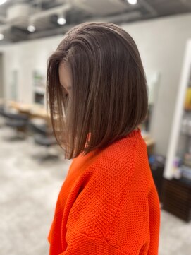 アヴァンス 京橋店(AVANCE) ボブが立体的にみえるナチュラルバレイヤージュ