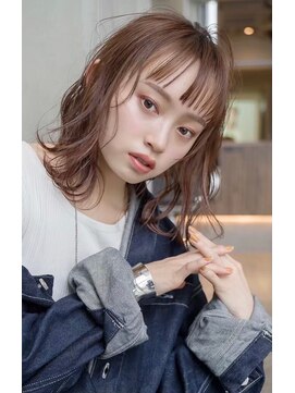 ギークス(GEEKS) 【GEEKS渋谷】ピンクグレージュ/冬カラー/オン眉/レイヤーカット