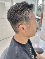 エアー 青山(AIR) 刈り上げサイドパートニュアンスパーマ