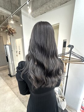 シェノン(Chainon.) ハイライト　コントラストハイライト　デザインカラー　博多