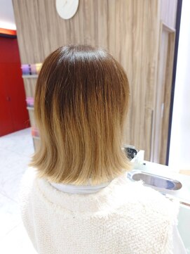 マニクレアーレ 北千住店(mani CREARE) 切りっぱなしグラデーションカラー