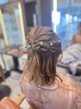 リック(Ric by KENJE) 【万能アレンジ】ハーフアップ♪♪