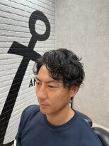 アンカー(ANCHOR)&nbsp;ツーブロック × ゆるめのパーマスタイル