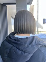 コルマーノ(COL MANO)&nbsp;【マルタ担当】ぱつっとボブ