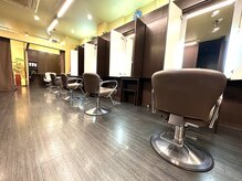 ファインリップ(Fine Lip)の雰囲気（広々したリラックスできる店内/都立家政/鷺ノ宮/野方/所沢/中野）