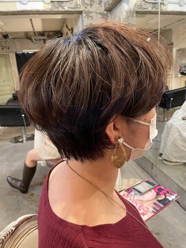 ロイジー(roijir) 【roijir 表参道】ワンカールパーマ×スリークショート