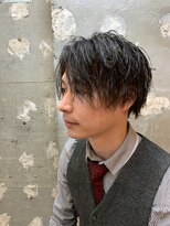 アカ(ACA)&nbsp;マッシュ　ツイストスパイラル　波巻　パーマ　センターパート