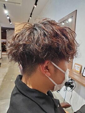 ディードア ヘア ヴィジョン(Ddoor hair vision) 波巻きパーマ