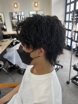 ジーニー 横浜(giinii) 波巻きウルフ　ウェーブヘア