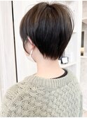 福山キャアリー小顔補正立体カットショートヘア　ショートボブ