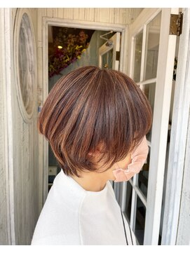 コーエン(coaen) あごライン 毛先軽めショートボブ