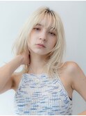 20代30代大人かわいいグレージュカラーミディアムレイヤー