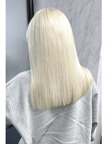 ランズ(LANDS)&nbsp;ホワイトブロンド【韓国 大阪 梅田】