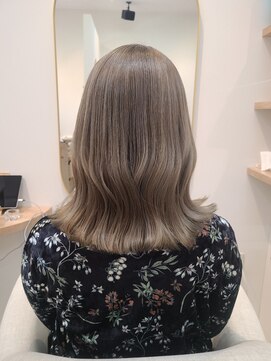 シア 春日部店(SHEER) オリーブベージュ◎SHEER春日部店