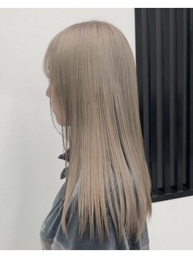 レブ 心斎橋(REV.) 着物/フェミニンロング/似合わせカット/ウェーブミディアム/大阪