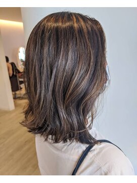 ミラートーク(MIRROR TALK) ハイライトボブ