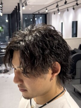 エデアンルクラ 下通(EDEAN Leclat) 熊本メンズヘア　ツイスパ　センターパート