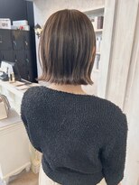 キャアリー(Caary)&nbsp;福山美容室caary切りっぱなしボブマロンブラウン透明感髪質改善