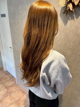 パーミル ヘア クマモト(permille ‰ hair Kumamoto) ベージュ×巻き髪