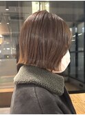 くびれぷつっとミニボブ細ハイライトオリーブベージュ