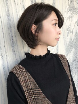 ランベリー(LANVERY) 【LANVERY】大人可愛い小顔ショート[黒髪]