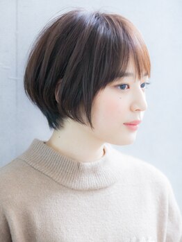 ファータヘアデザイン(FATA HAIR DESIGN)の写真/大人女性の髪をキレイにするグレイカラー♪髪に優しい薬剤使用で、ダメージレスで綺麗な艶色に仕上がります