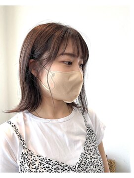 ツミキ(TSUMIKI) 毛量多いさんの外ハネカジュアルミディアム