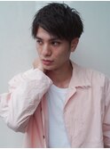 スーツ短髪ツーブロック束感モテる黒髪シークレットパーマ流行