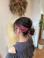 スタジオフィット(STUDIO FITTO)&nbsp;・インナーカラーしている髪のヘアセット・