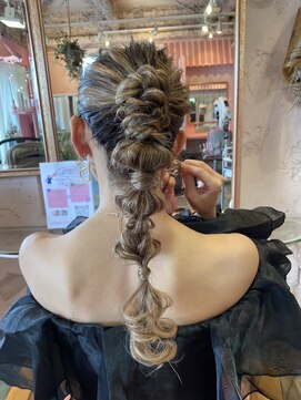 ミーネピンク 行徳店(Miene Pink) へアアレンジヘ＆まとめ髪（結婚式ヘア/二次会ヘア）