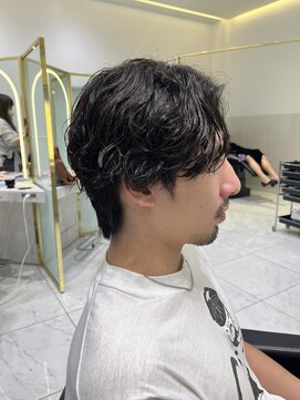 六本木美容室 白金店 センターパートスパイラル