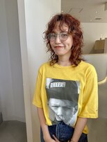 イノセントヘア(innocent.hair)&nbsp;抜け感オレンジで外国人風に/くすみオレンジ