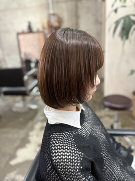 ヴィップルーム(viproom) ショートボブニュアンスカラーグレージュミディアムレイヤー