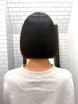 レガーレ(Legare) 大人女性のための自然なツヤボブ