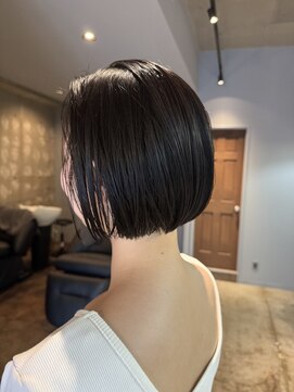 フープ 川越(hoop) 梅雨~夏にかけておすすめなストレートパーマ!ワンレンボブ