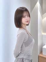 フォト 新宿三丁目(foto)&nbsp;髪質改善縮毛矯正地毛風ストレート切りっぱなしボブ
